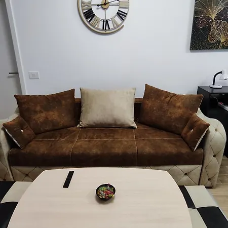 Ralex شقة