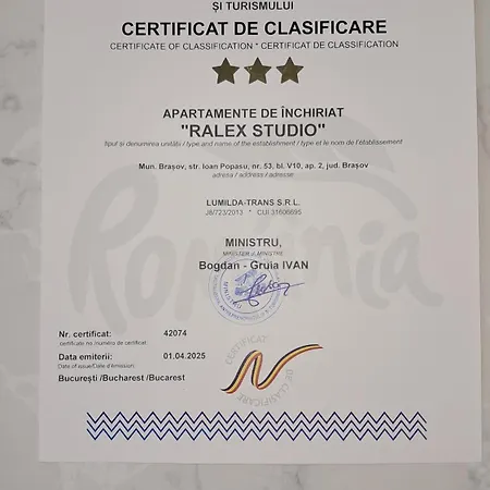 Ralex アパート ブラショフ